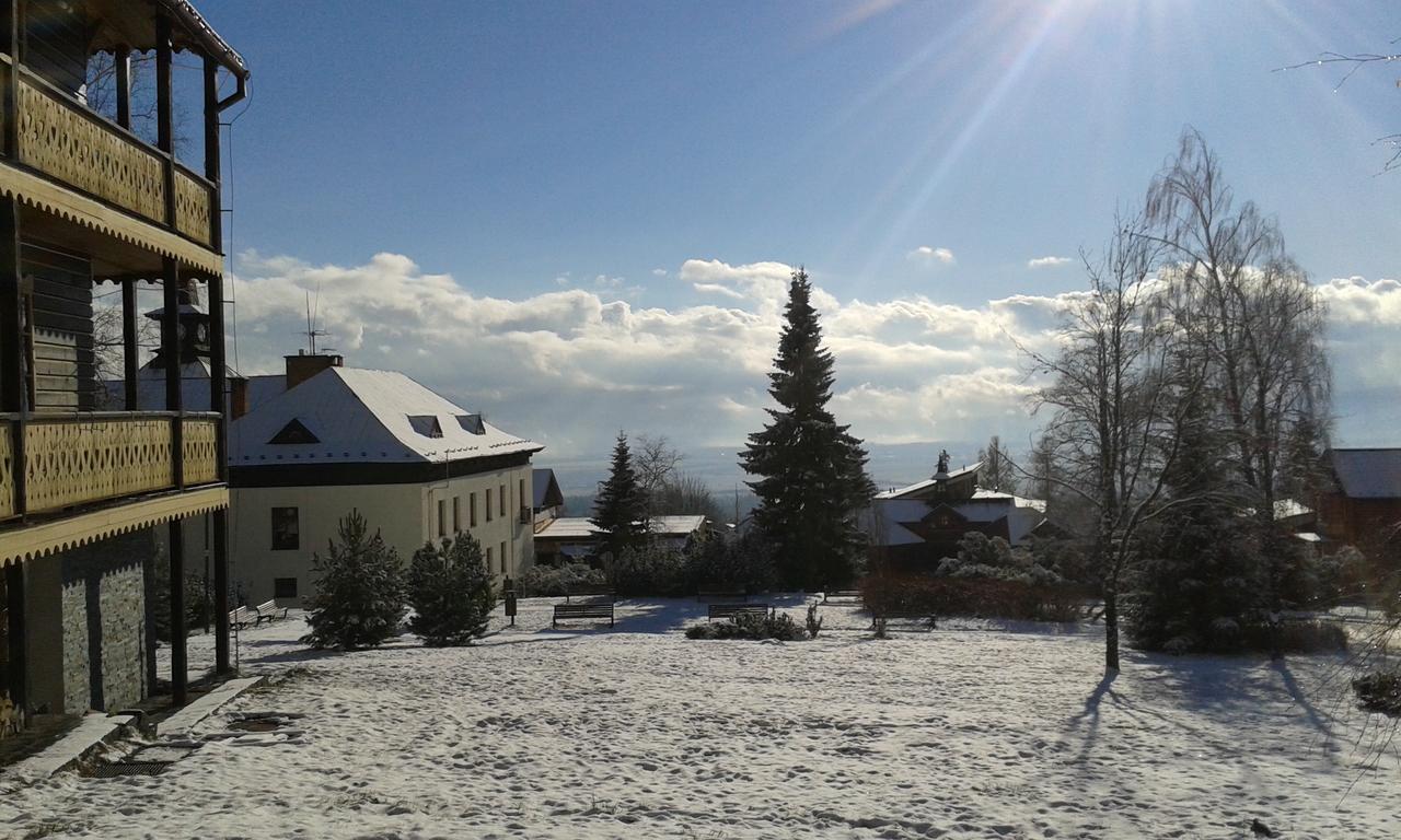 בית הארחה Vysoké Tatry 	Svajciarsky Dom מראה חיצוני תמונה
